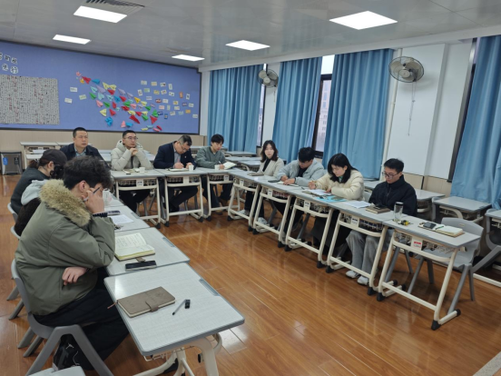 抓学风、强安全、提素养